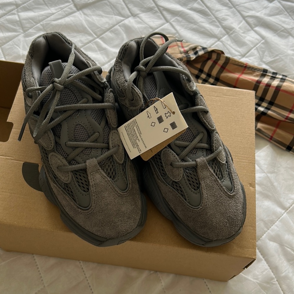 Yeezys 500